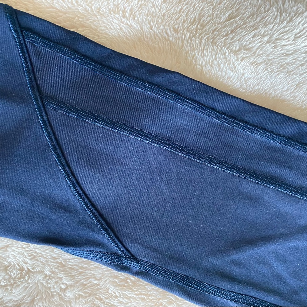 Lululemon Pace Rival Crop - 4 - Picture 4 of 6